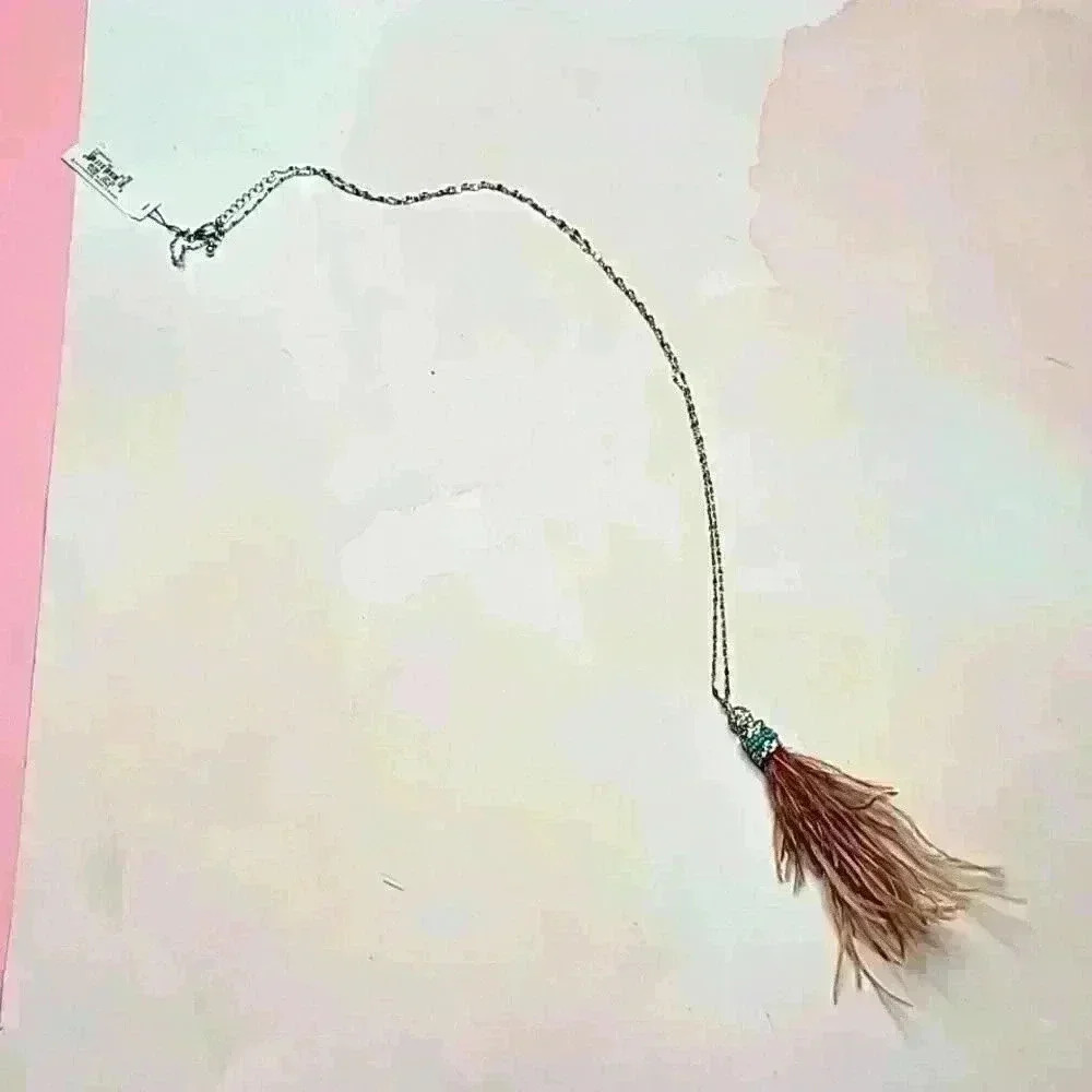 Long Length Feather‎ Necklace